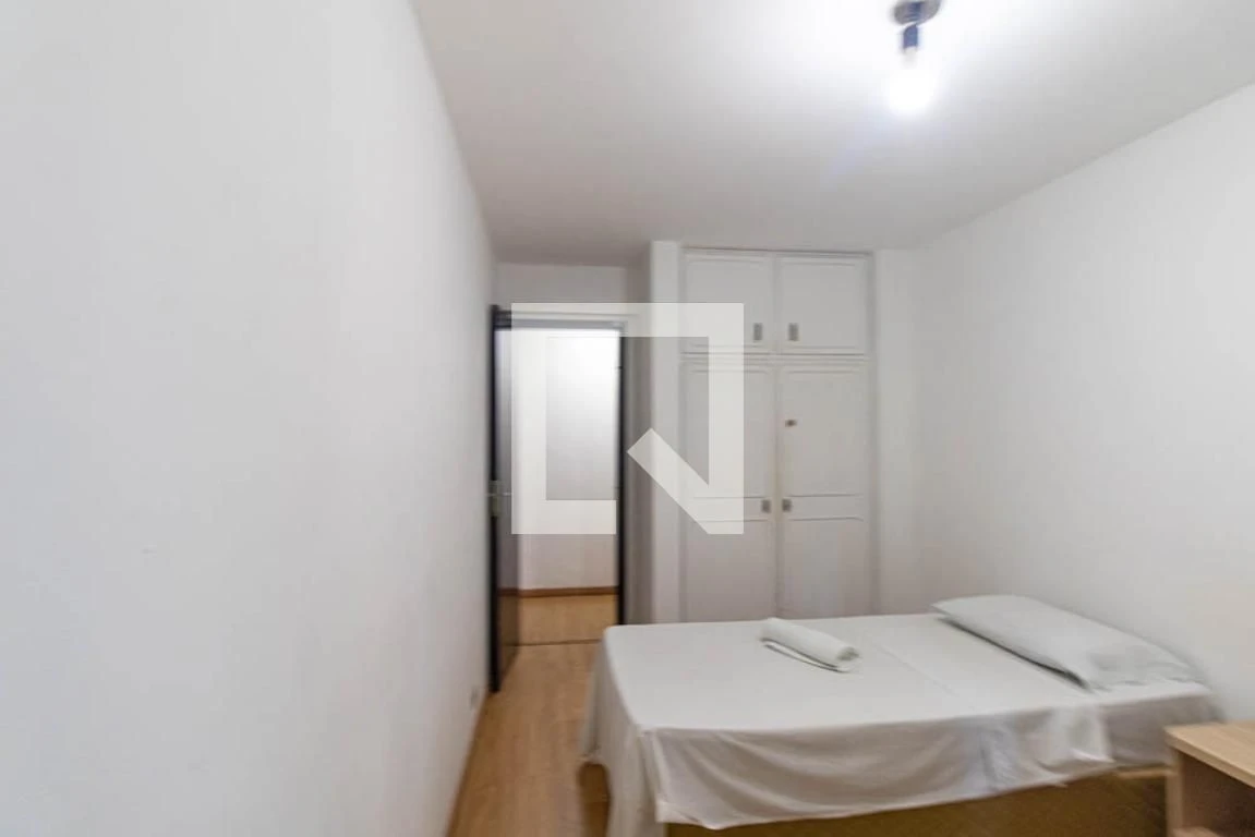Apartment, 90 m², with wood or laminate floors — photo 11