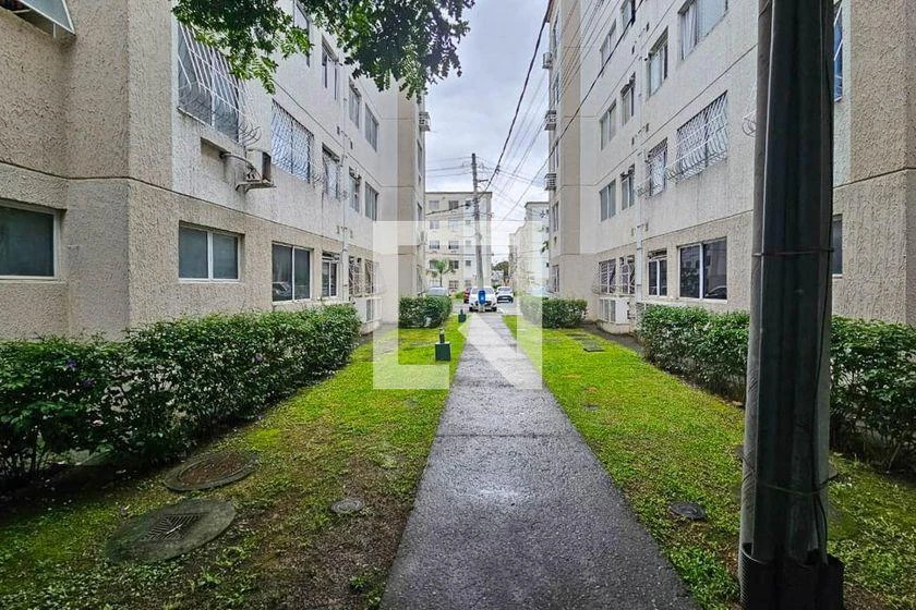 2-bedroom apartment in a building with a gym — photo 47