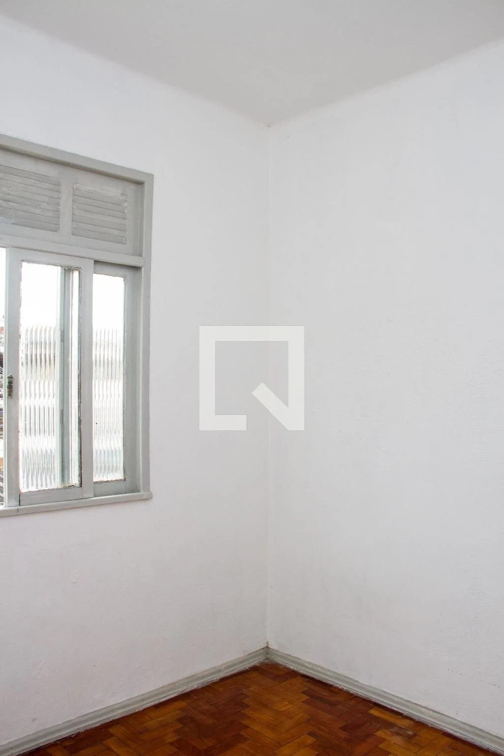 Деревянный пол или ламинат и 2 спальни: квартира 57 м² — photo 20