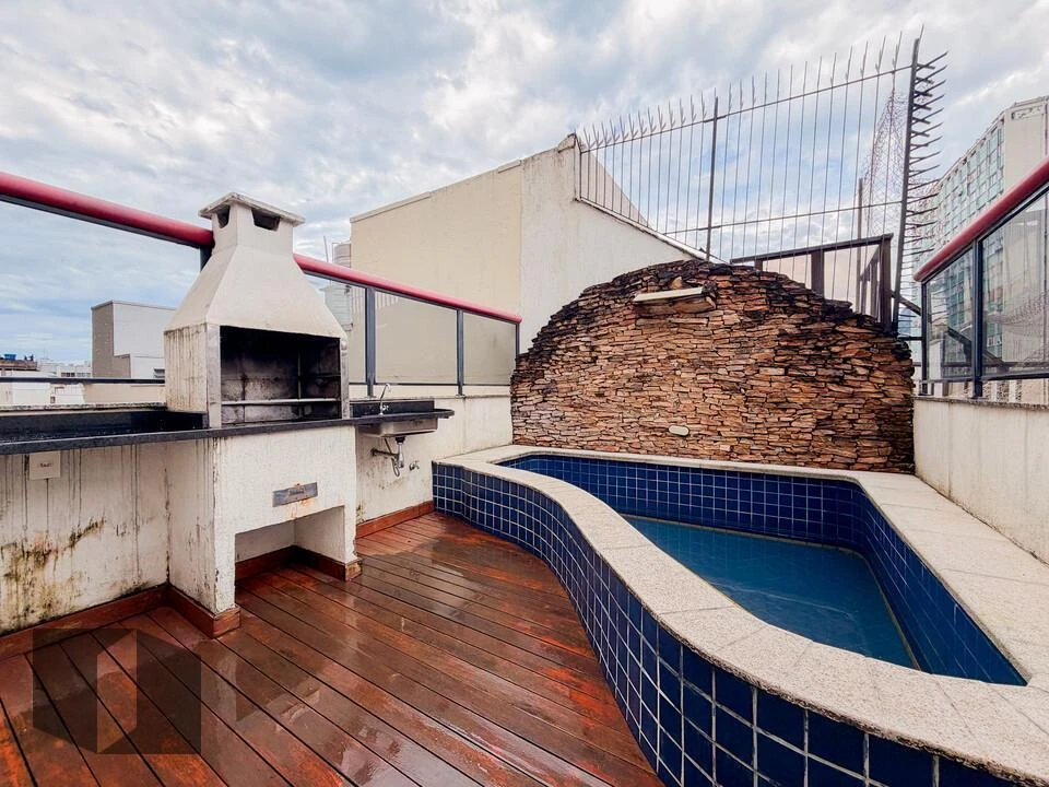 Furnished apartment, 186 m², with a grill on the balcony — photo 28