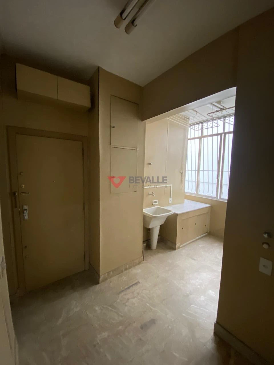Квартира в оренду з 4 спальнями та 210 м² — photo 24