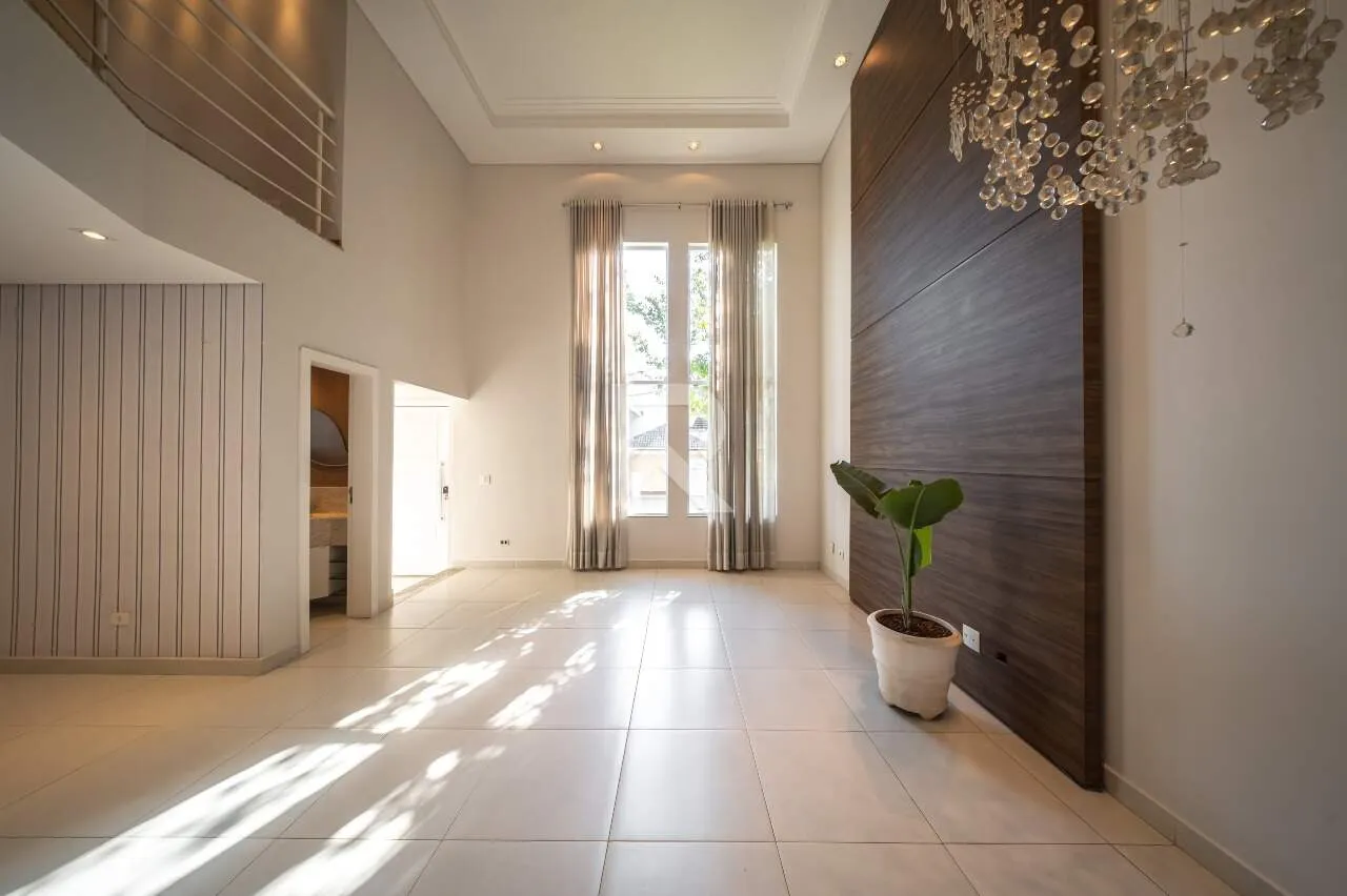 House with 4 bedrooms, private garden and 4 parking — photo 8