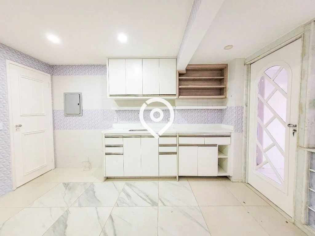 Apartment, 214 m², with a walk-in closet — photo 3