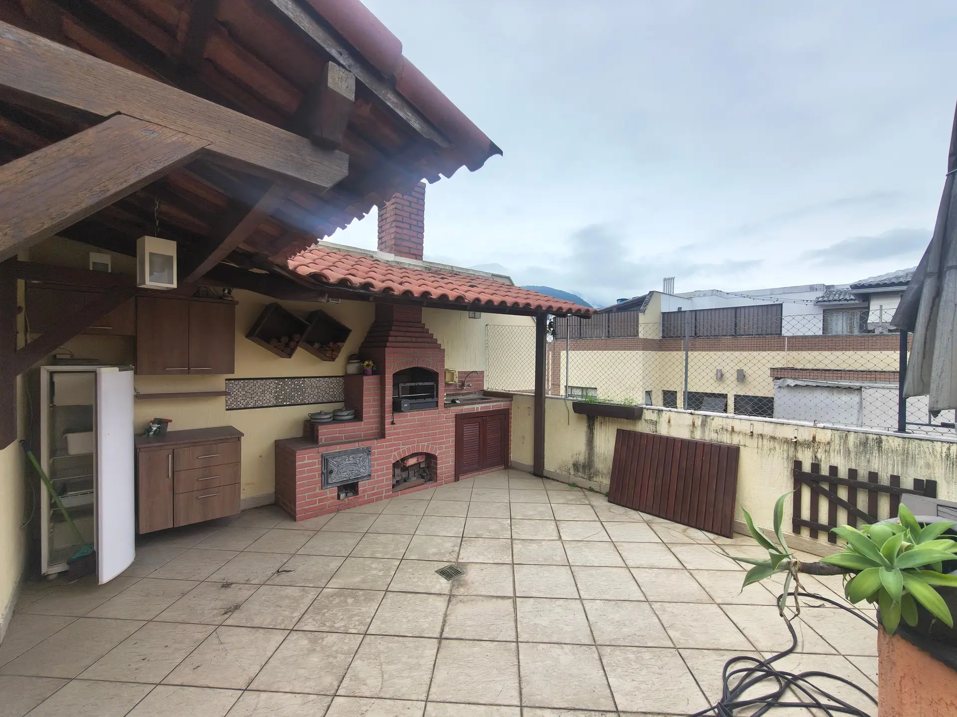Балкон з грилем та 2 спальні: квартира 129 м² — photo 5