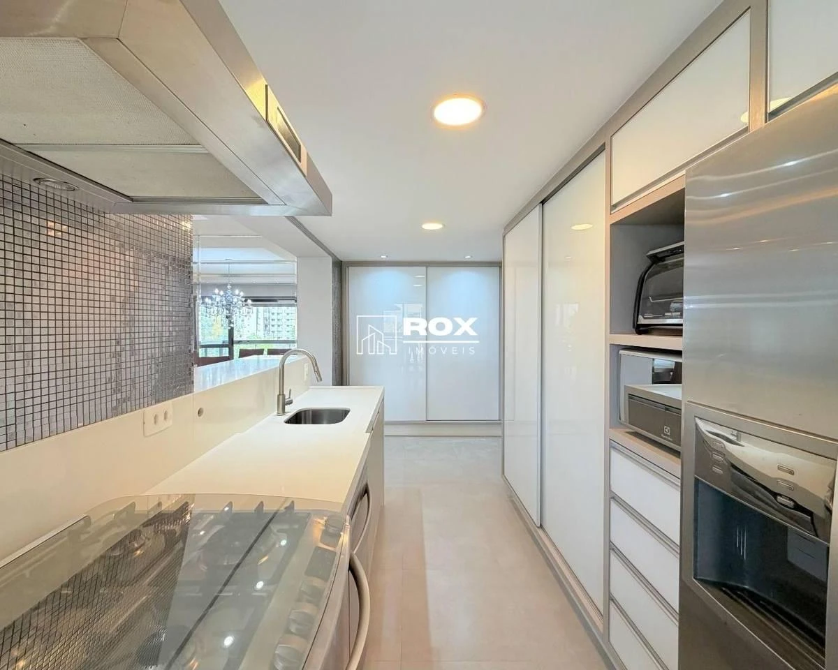 Мебльована квартира з 3 спальнями-сюїтами на 167 м² — photo 2