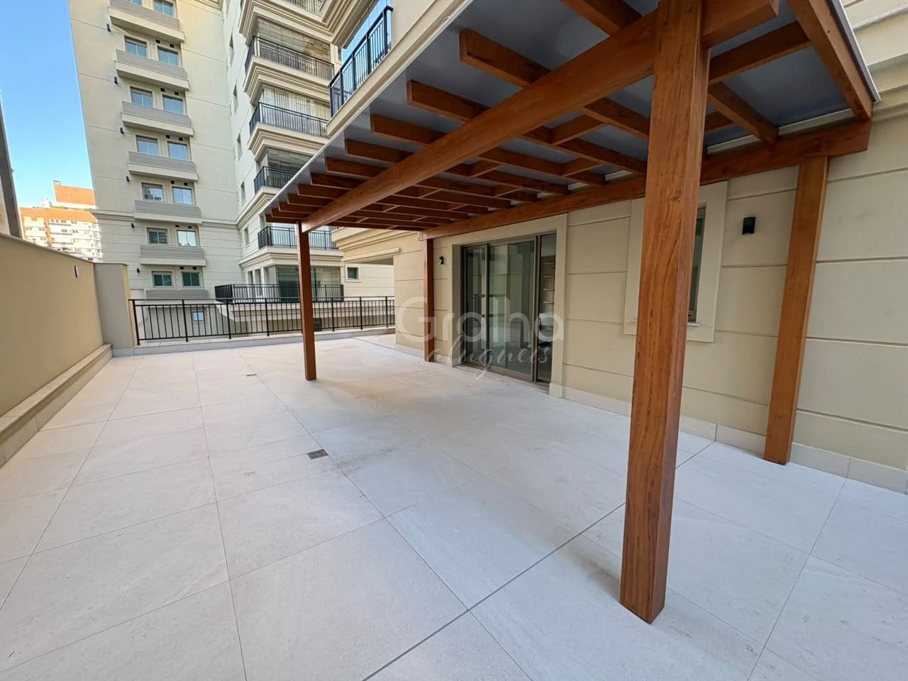 Apartment, 154 m², with a private BBQ — photo 22