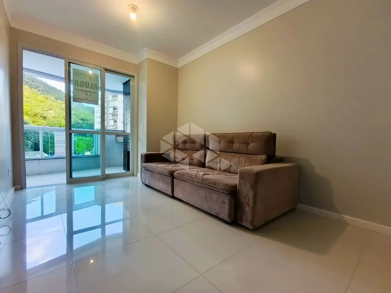 Mountain view in a 4-bedroom apartment, 150 m² — photo 5