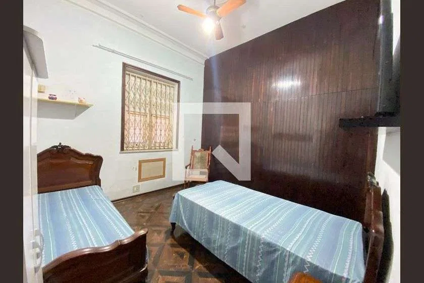 Casa para locação com varanda e 4 quartos, 1147 m² — photo 15