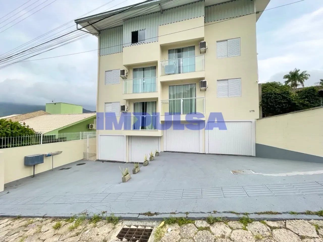 Apartamento mobiliado de 1 dormitório com cozinha americana — photo 10