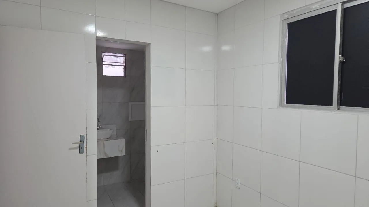 Будинок на 3 спальні та 2 ванні з душем у склі — photo 5