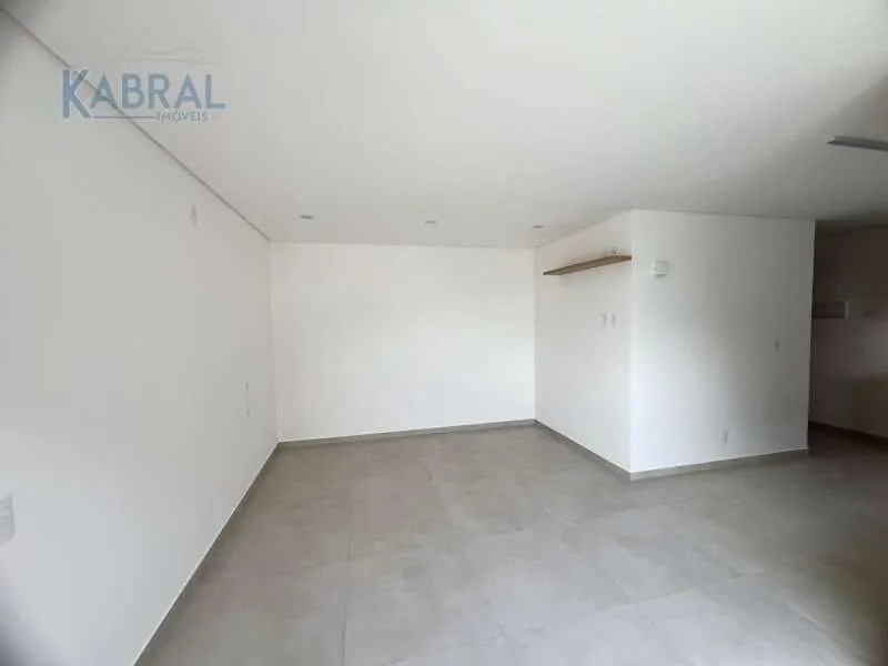 30 m² studio with balcony sink and built-in grill — photo 7