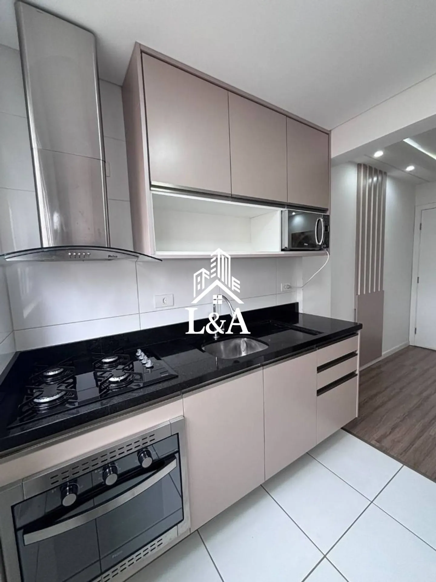 Furnished apartment, 47 m², with a washing machine — photo 2