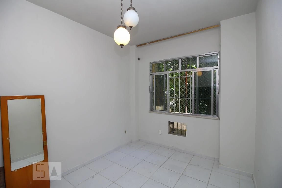 Unfurnished 2-bedroom apartment with 1 bathroom — photo 23