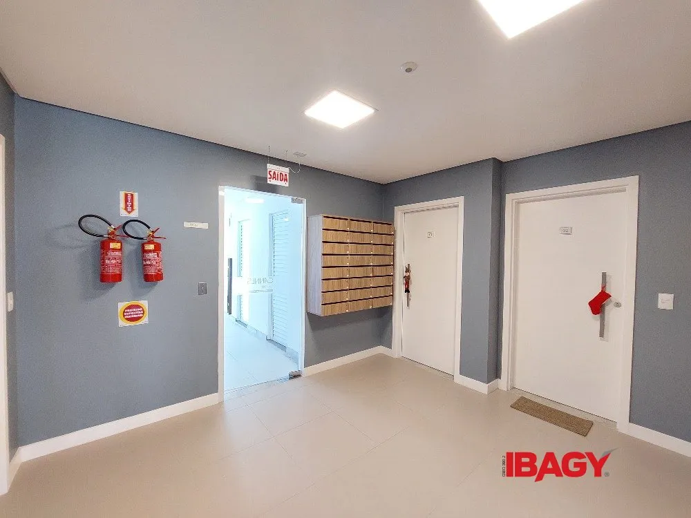 Apartamento amueblado de 2 dormitorios y 121 m² — photo 17