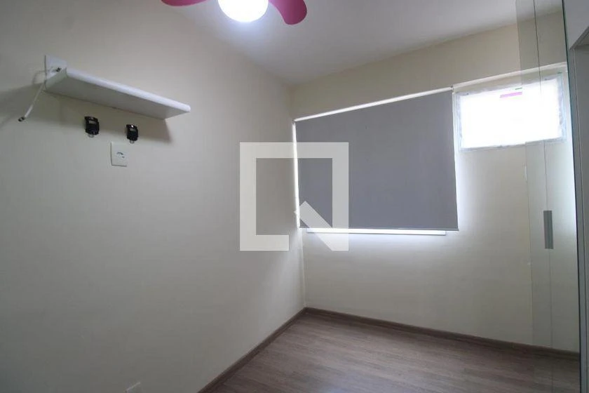 2-bedroom apartment in a building with a pool — photo 7