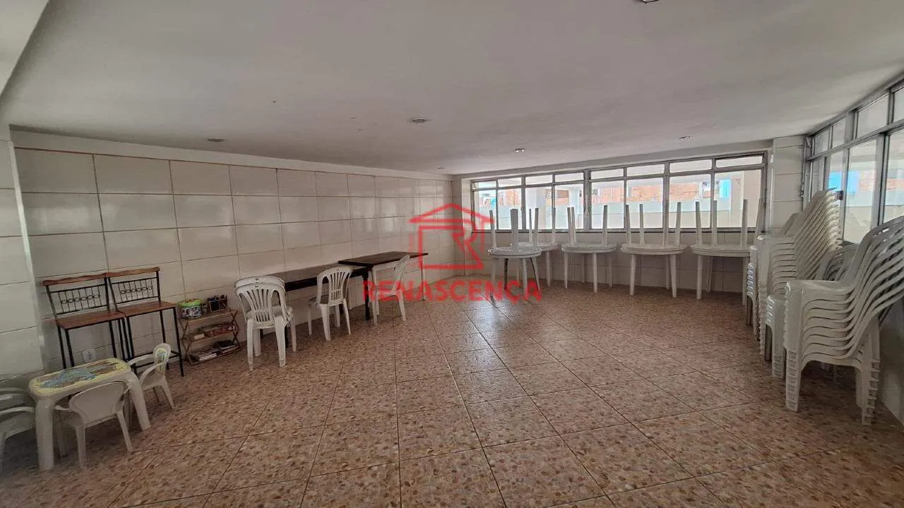 1-bedroom unfurnished apartment with glass shower and parking — photo 21