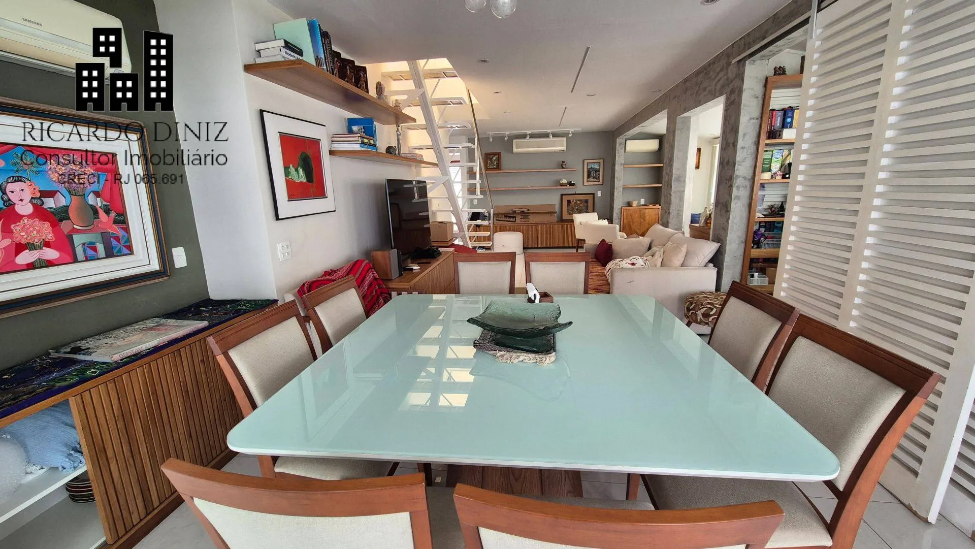 Dishwasher in a 3-bedroom apartment, 221 m² — photo 9