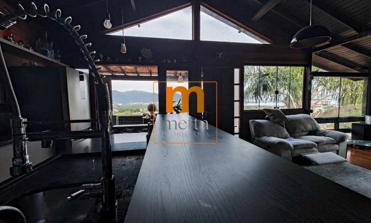 Furnished house, 110 m², with floor-to-ceiling windows — photo 25