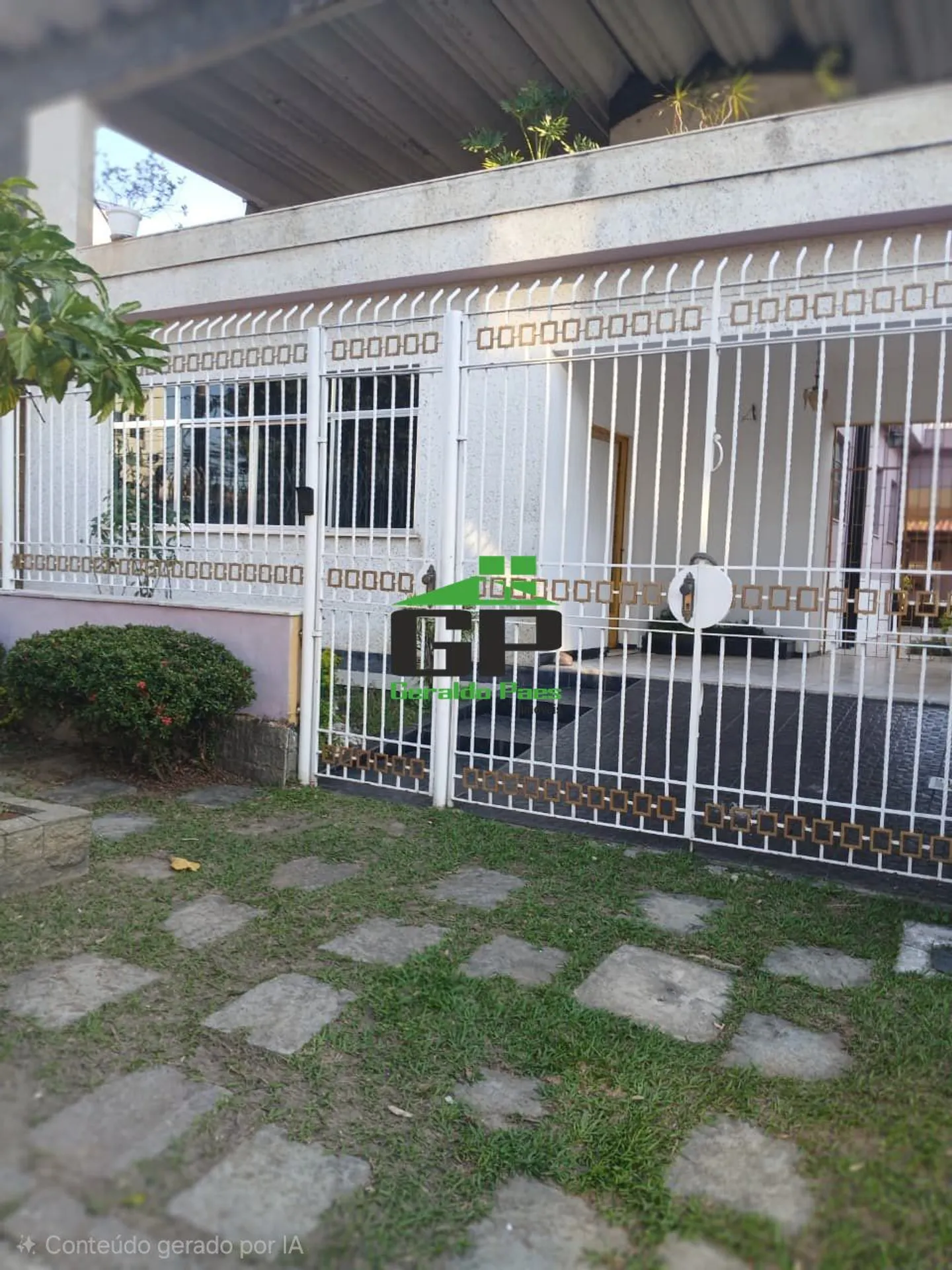 Casa de 349 m² com varanda gourmet e jardim — photo 26