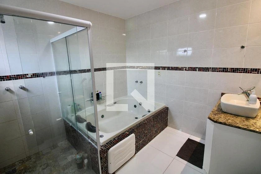 Casa para aluguel com 4 quartos e 340 m² — photo 11