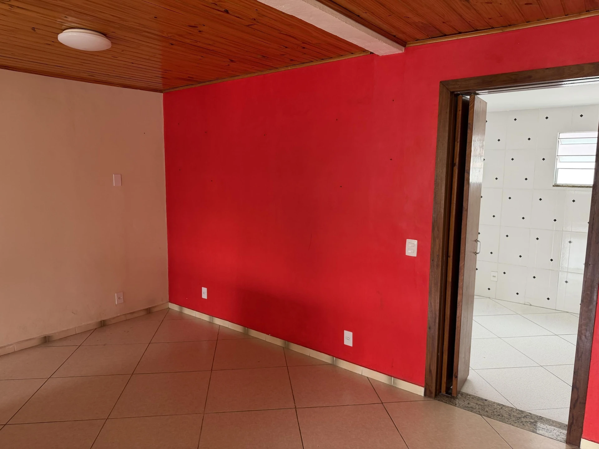 2-bedroom house, 1 with its own bathroom, 90 m² — photo 2