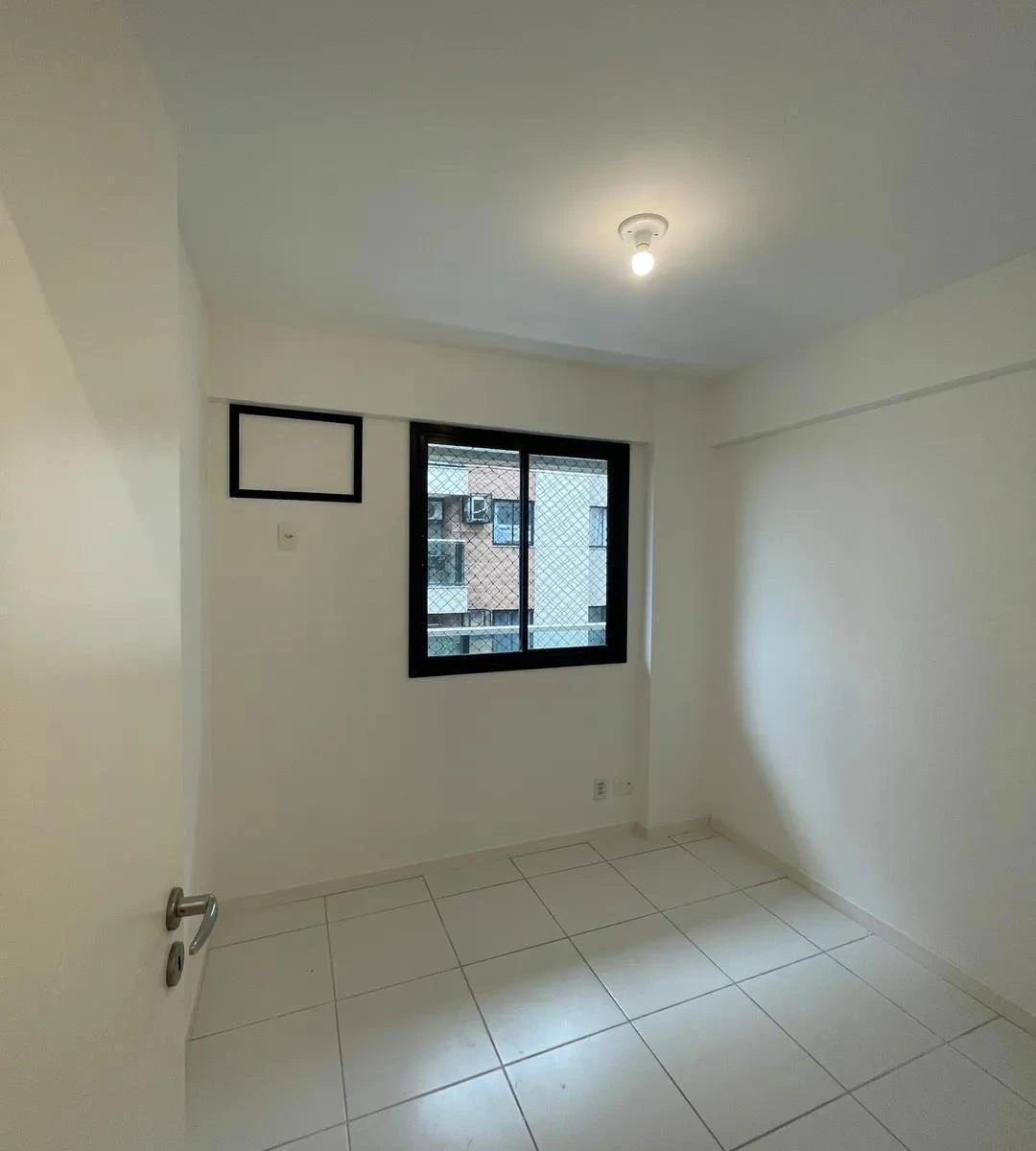 69 m² apartment with 3 bedrooms and 1 en-suite bath — photo 14