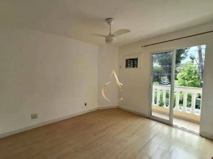 Casa com 3 quartos e varanda em bom estado — photo 12