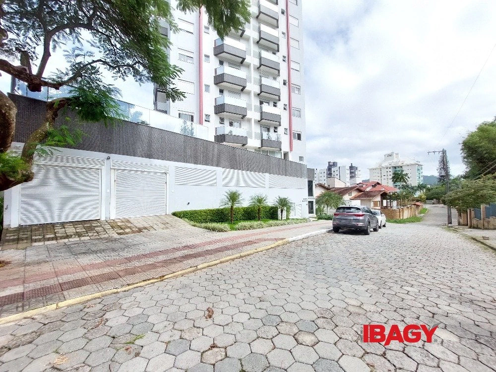 Apartment with 2 en-suite bedrooms and 110 m² — photo 10