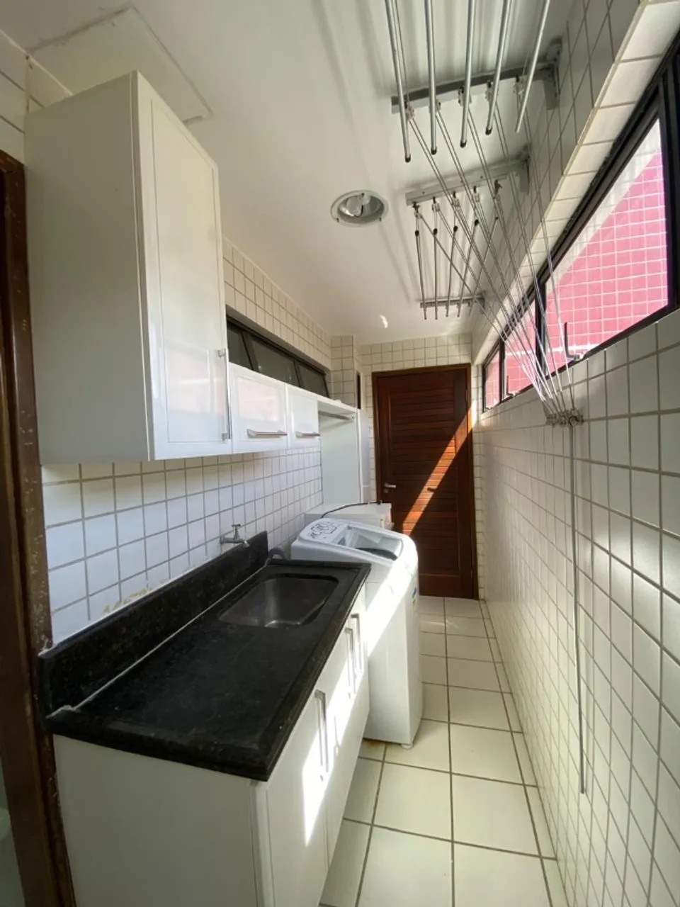 Washing machine in a 4-bedroom apartment, 100 m² — photo 5
