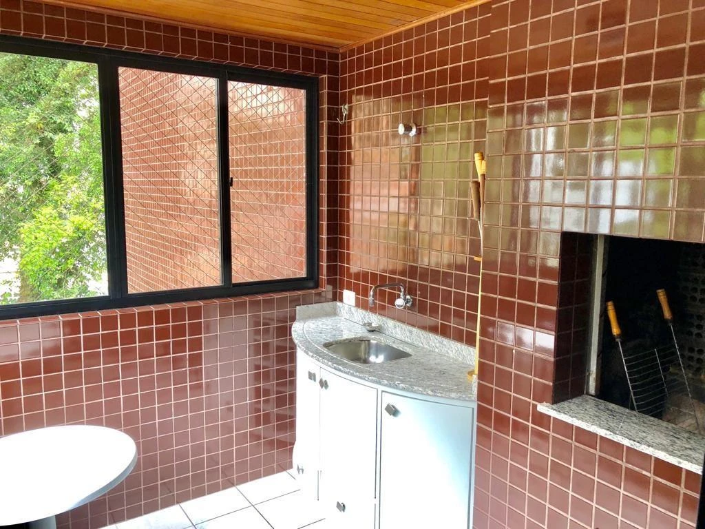Bathtub in a 3-bedroom apartment, 89 m² — photo 10