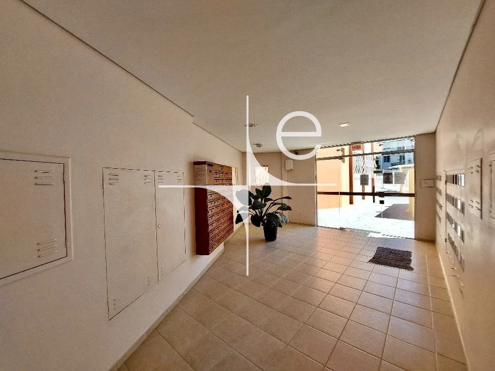 Меблированная 1-комнатная квартира 35 м² с парковкой — photo 16
