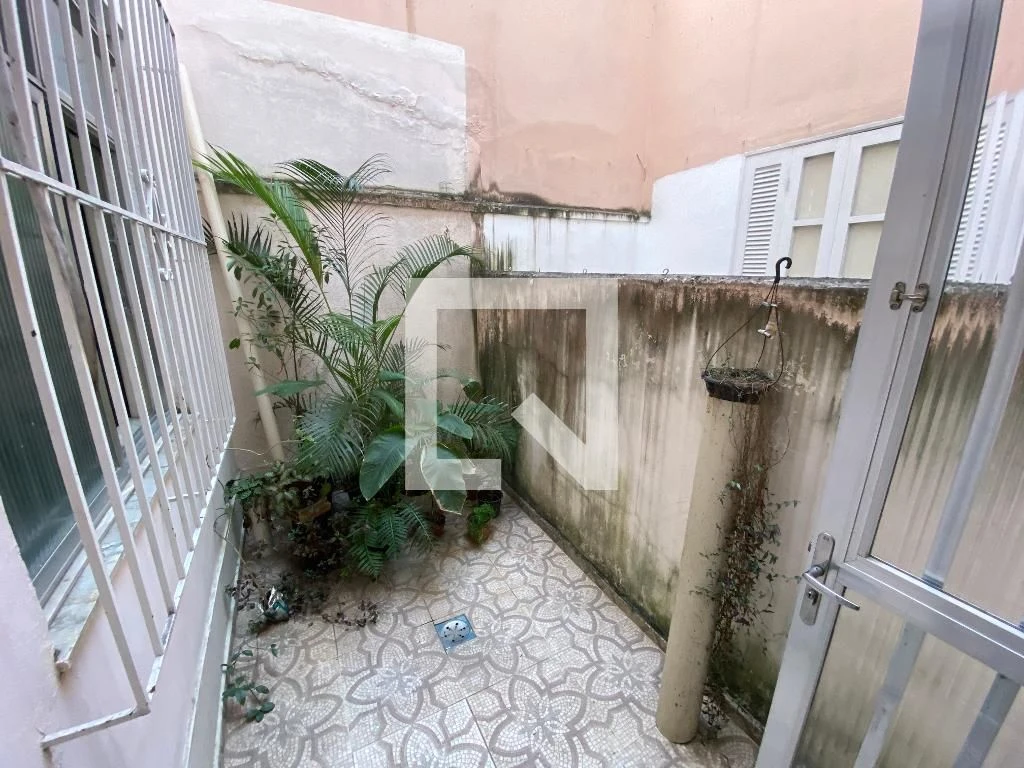 Washing machine in a one-bedroom apartment, 37 m² — photo 11