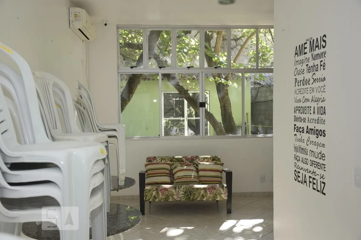 Furnished apartment, 37 m², with a washing machine — photo 17