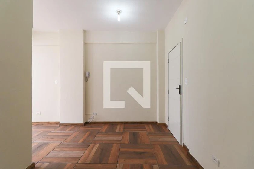 Rental apartment with 2 bedrooms and a private BBQ area