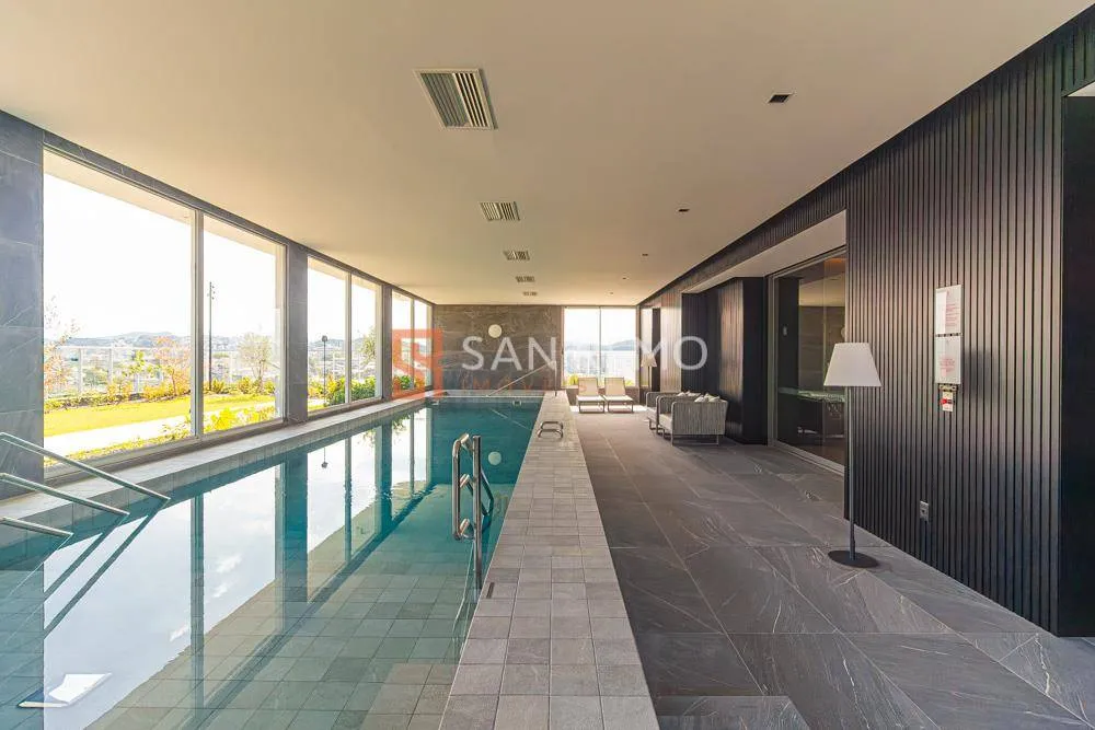 Apartamento amueblado de 2 habitaciones con 2 suites y 115 m² — photo 12