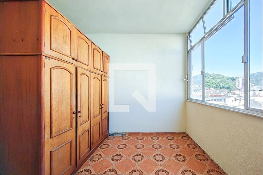 24 m² studio with 1 bedroom and glassed balcony — photo 11