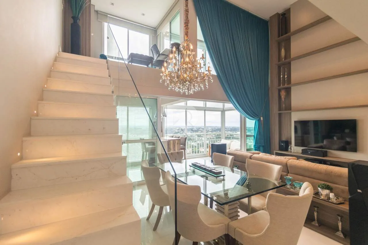 187 m² apartment with 3 en-suites and private BBQ