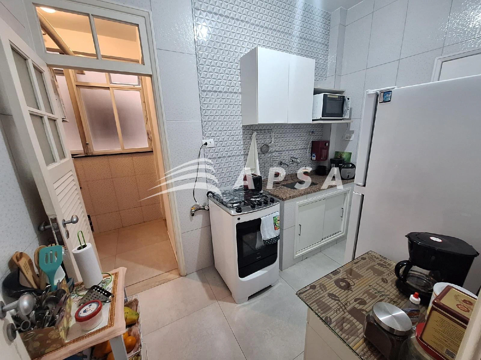 Furnished 2-bedroom apartment with 80 m² — photo 7