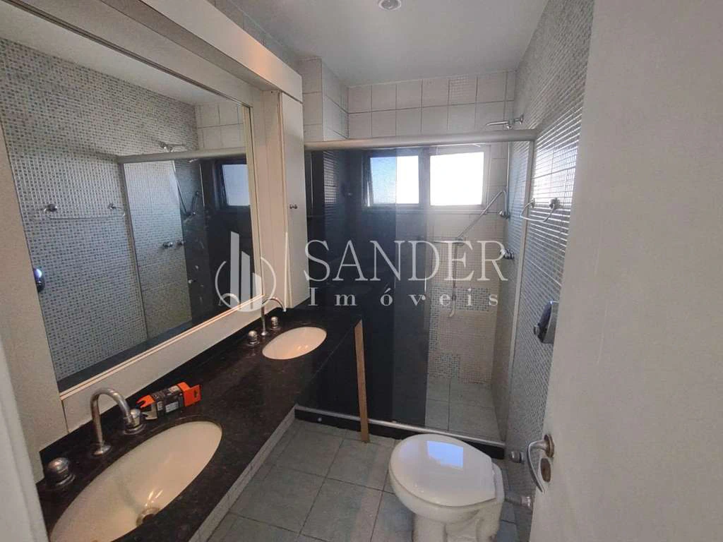Penthouse with 4 bedrooms and 180 m² with terrace — photo 7