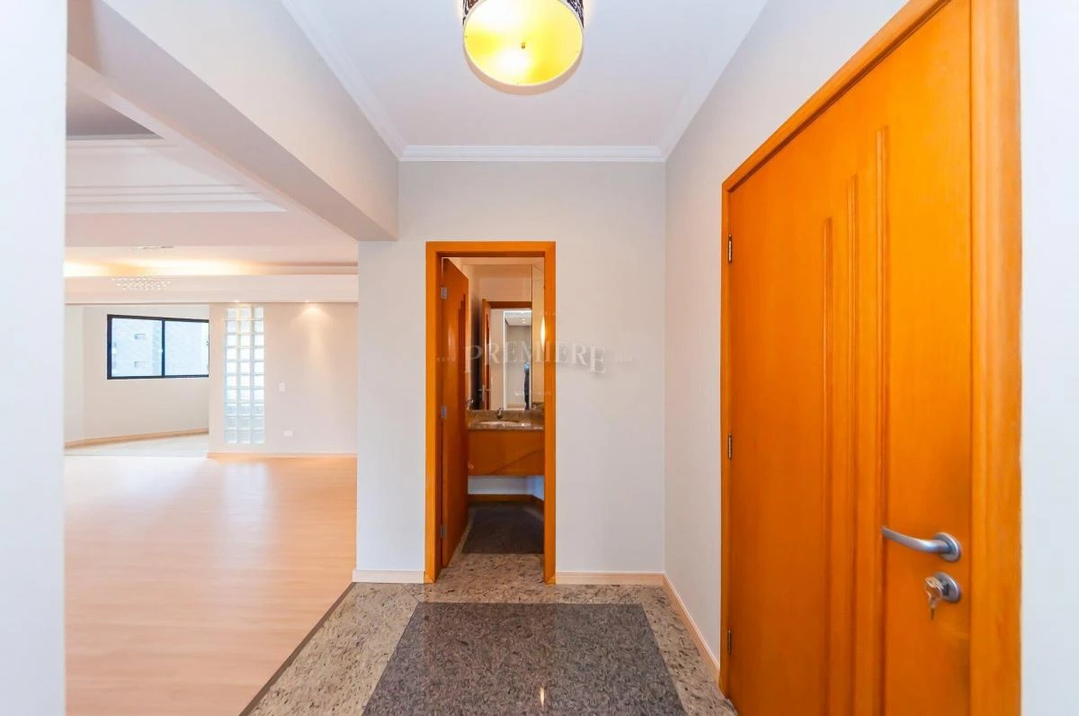 Балкон с грилем и 4 спальни: квартира 322 м² — photo 43