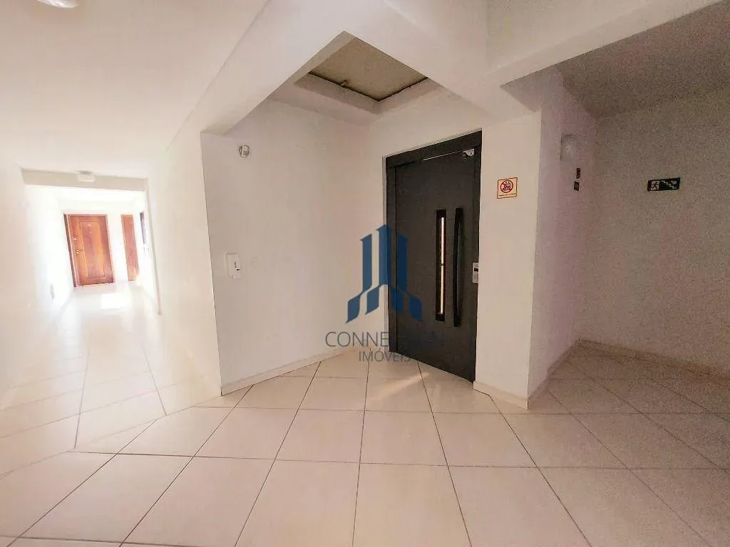 Apartment on the 3rd floor with a glass-enclosed balcony — photo 24