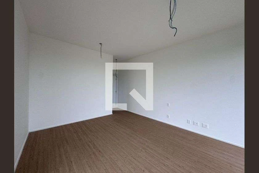 Apartment with 4 en-suite bedrooms and floor-to-ceiling windows — photo 28
