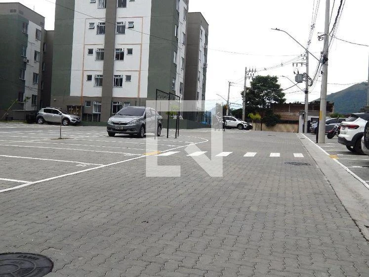 Деревянный пол или ламинат и 2 спальни: квартира 45 м² — photo 20