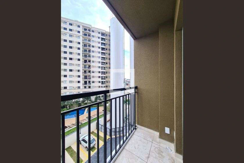 2-bedroom apartment with balcony and separate kitchen — photo 14
