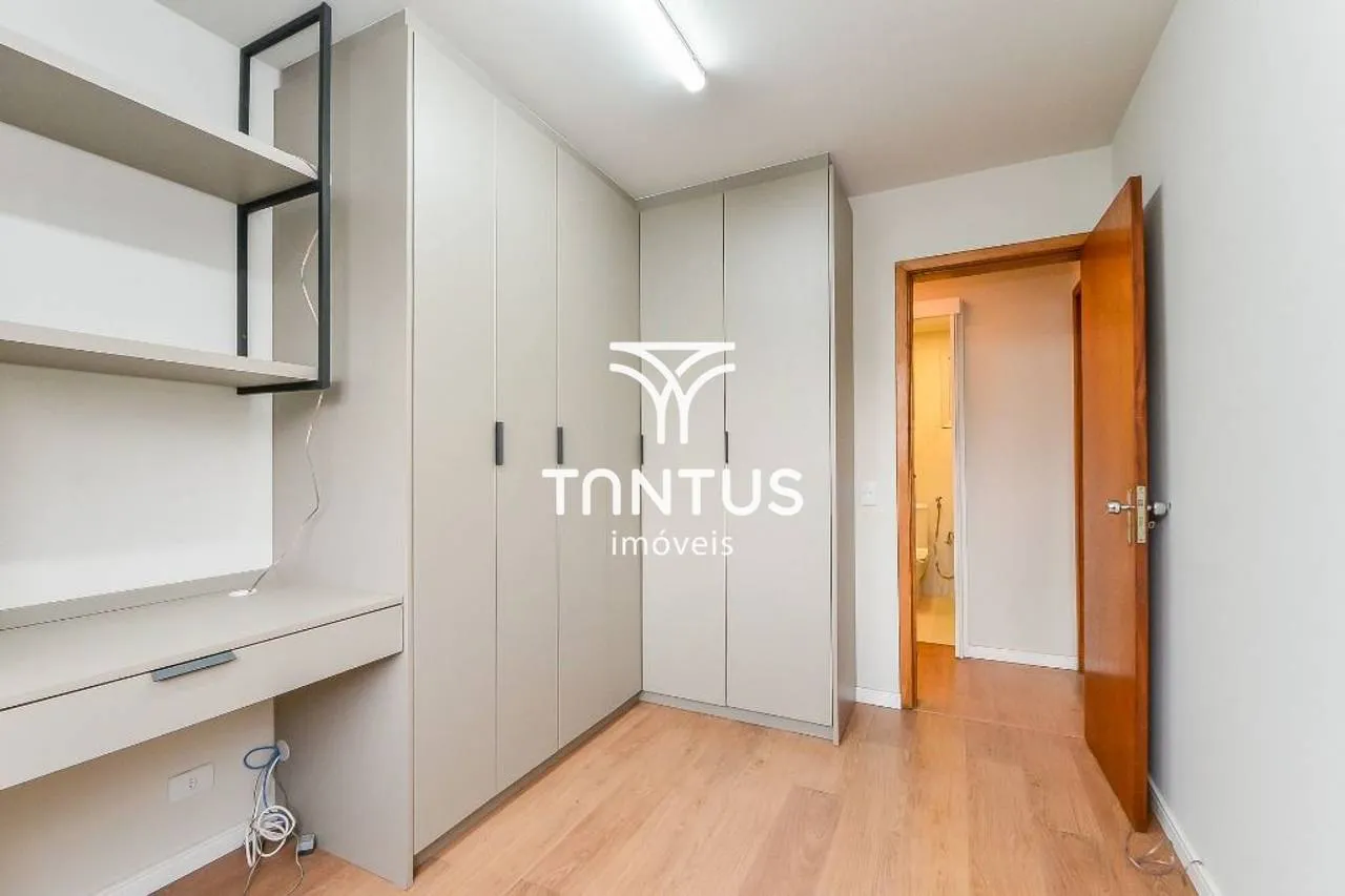 2-bedroom apartment with a home office in Curitiba — photo 3