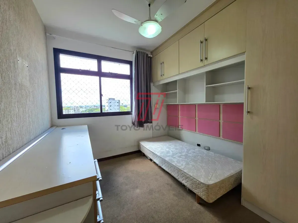 Apartment on the 5th floor with a home office — photo 16