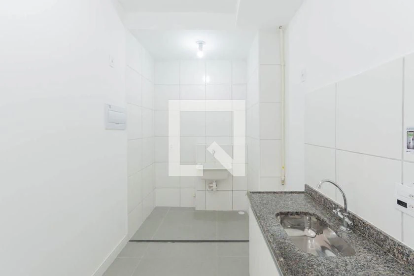 Garden-style apartment with 2 bedrooms and a balcony — photo 18