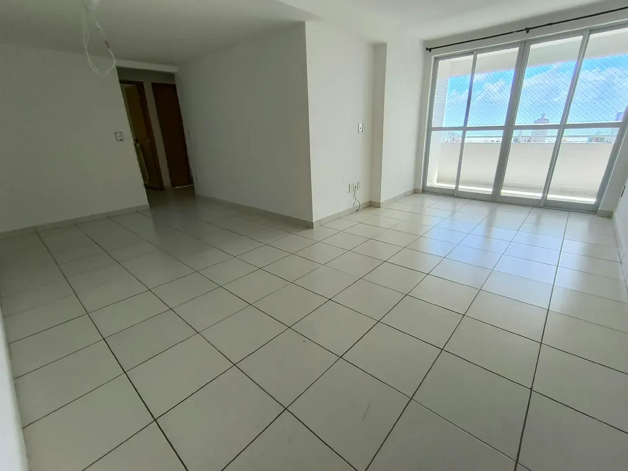 3-bedroom apartment with a washing machine — photo 4