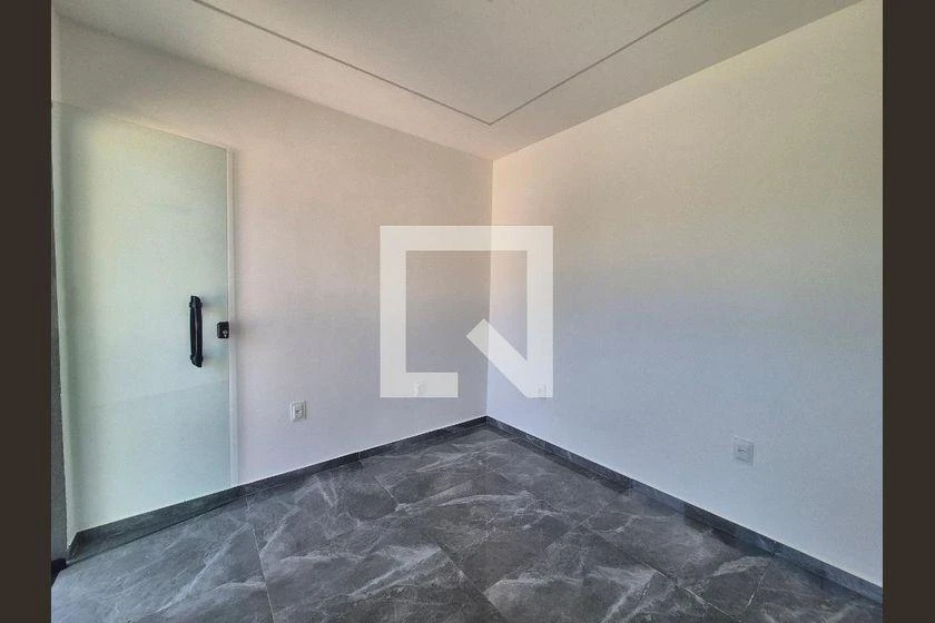 House, 400 m², with a washing machine — photo 26