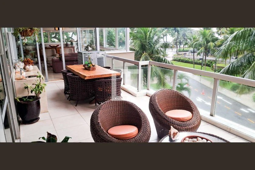 Apartamento mobiliado de 312 m² com 2 quartos e 2 vagas — photo 3